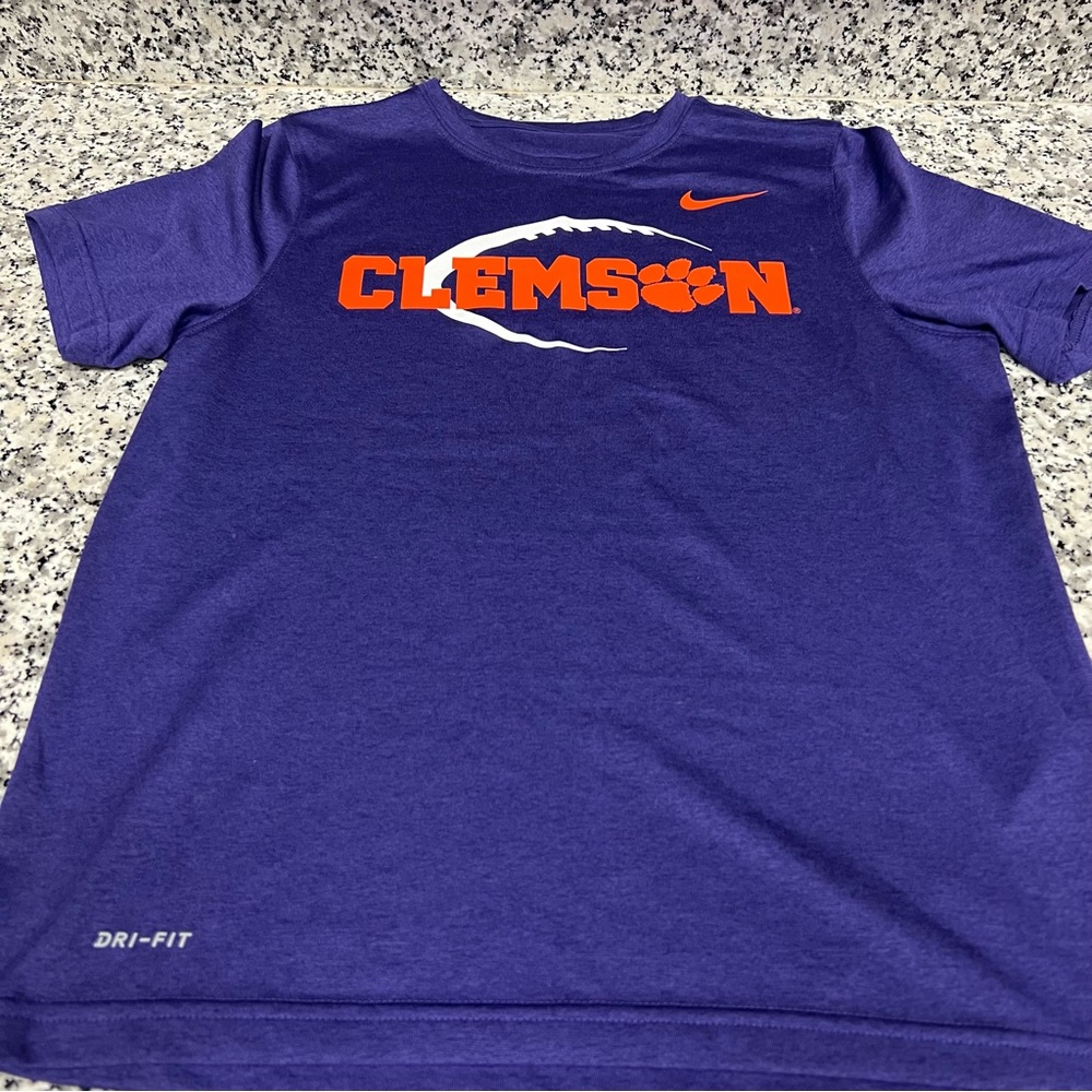 Clemson T shirt
